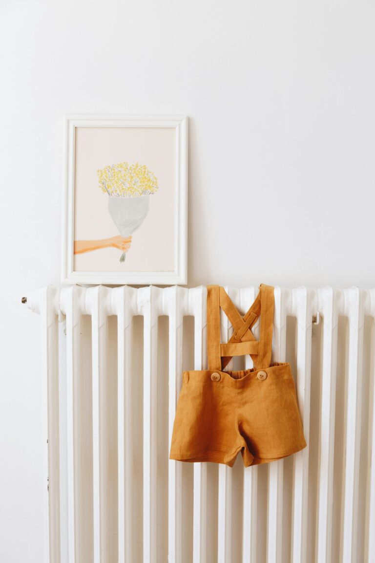 Simple Crafts to Do With Toddlers